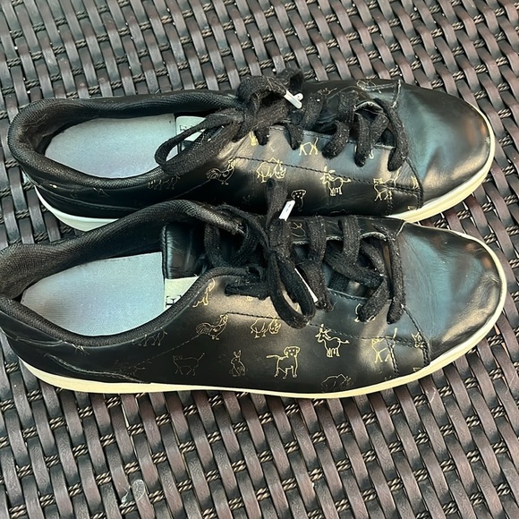 Ellen Degeneres ED Chaboss printed with animals ๐ ๐ ๐โโฌ ๐ ๐ ๐ฆ Sneakers 11M - Picture 2 of 10
